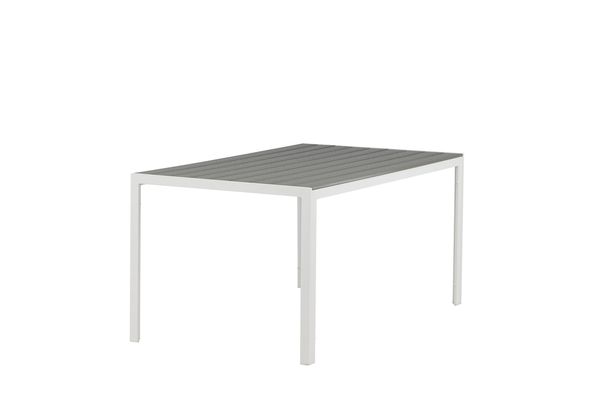 Gartentisch Tareen - eng harmonesch Kombinatioun aus Natierlechkeet a Stabilitéit