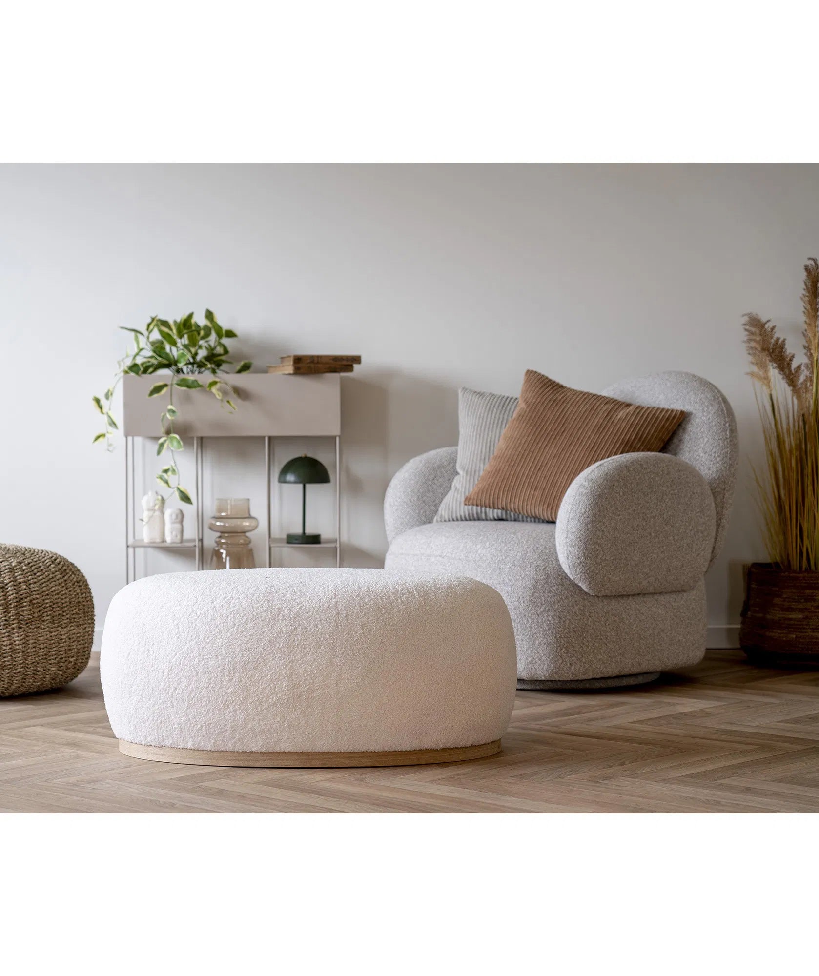 Designer Sofa-Sessel Fermo mat Dréifunktioun a gro Bouclé