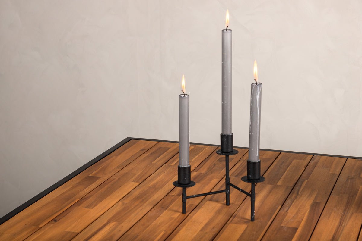 Gartentisch Tunda - en rechteckege Iessdësch aus natierlechem Akazienholz a qualitativem Stol