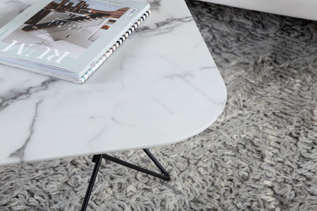 Couchtisch Tango - mat Dëschplack aus Marmorglas