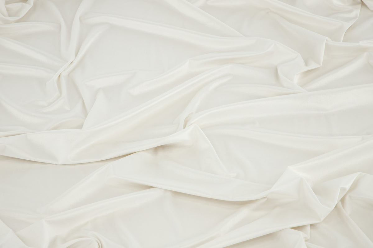 Gardinenset Anny – Samtoptioun an ville Faarwen