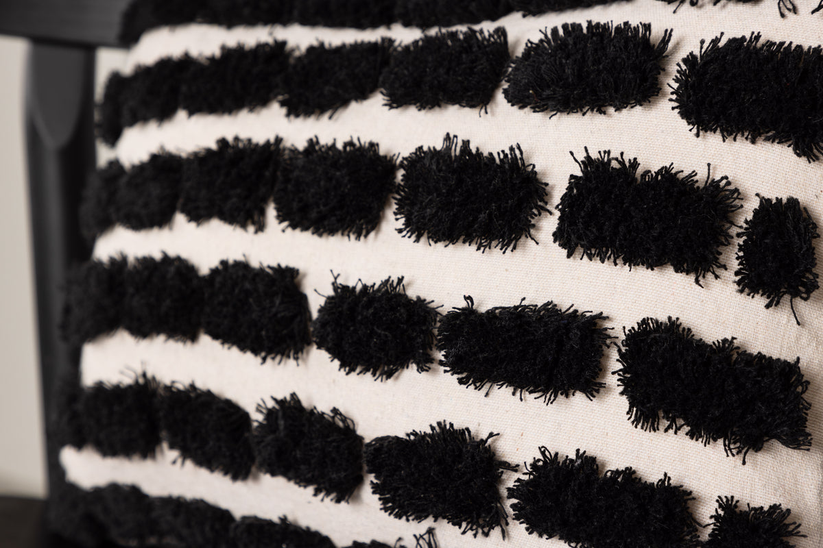 Këssenbezuch Luca - 50x30 cm mat wäiss-schwaarzem Muster