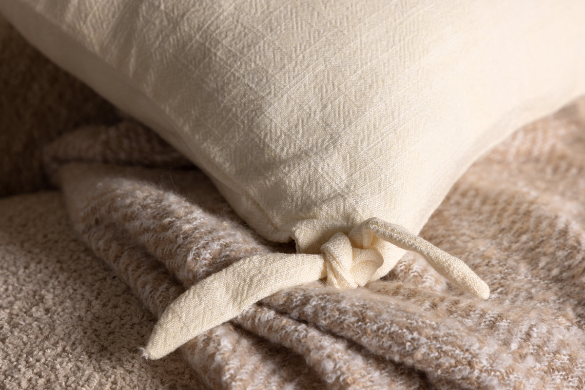 Këssenbezuch Ambiente - 40x40 cm a Béis, Donkelgréng a Wäiss