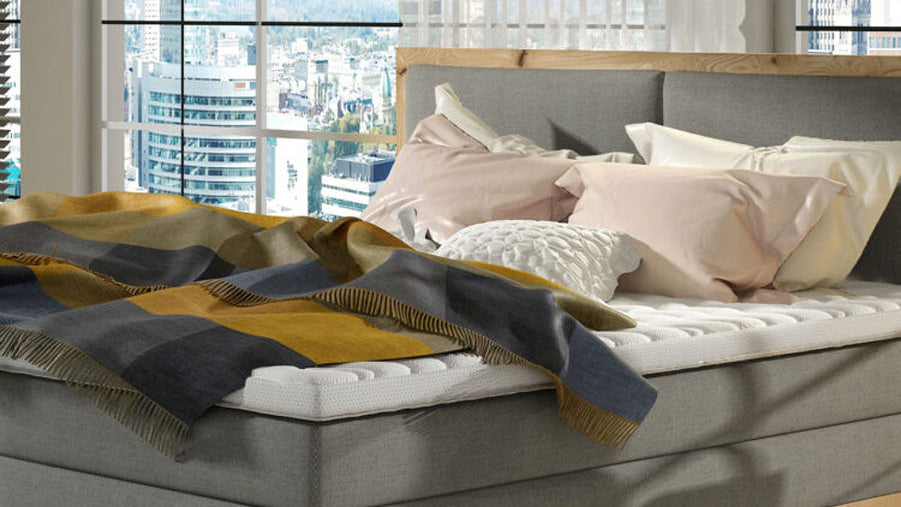 Designer-Boxspringbett/Holzbett Ida aus massivem Eechenholz