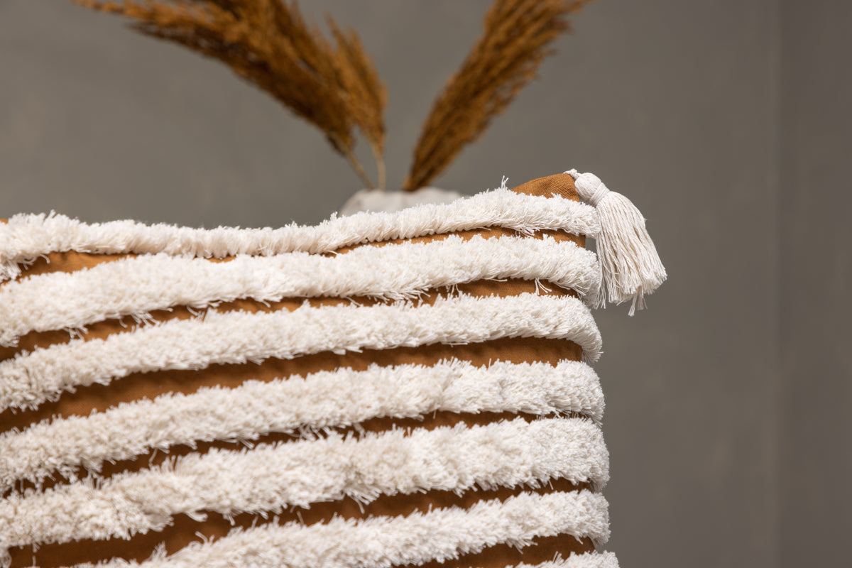 Këssenbezuch Estilo - 45x45 cm mat wäiss-brongem Muster