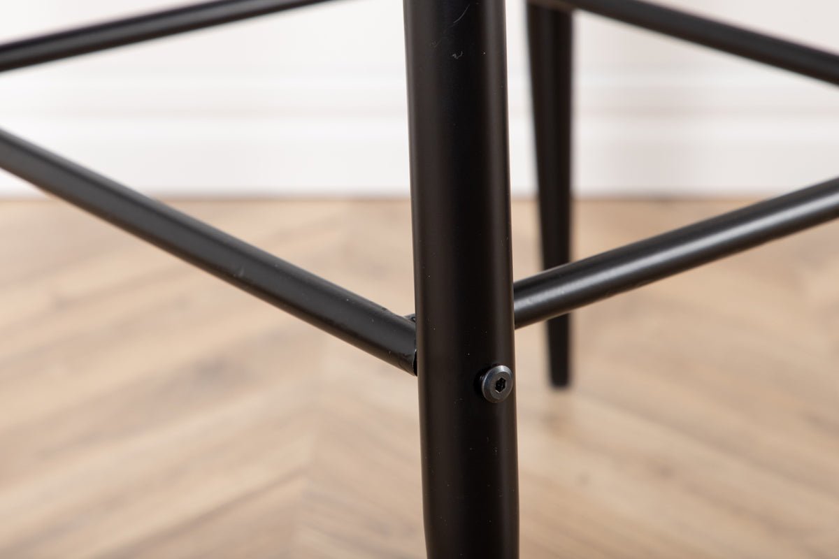 2er Set - Barhocker Leonardo a Samt Schwaarz oder Béis