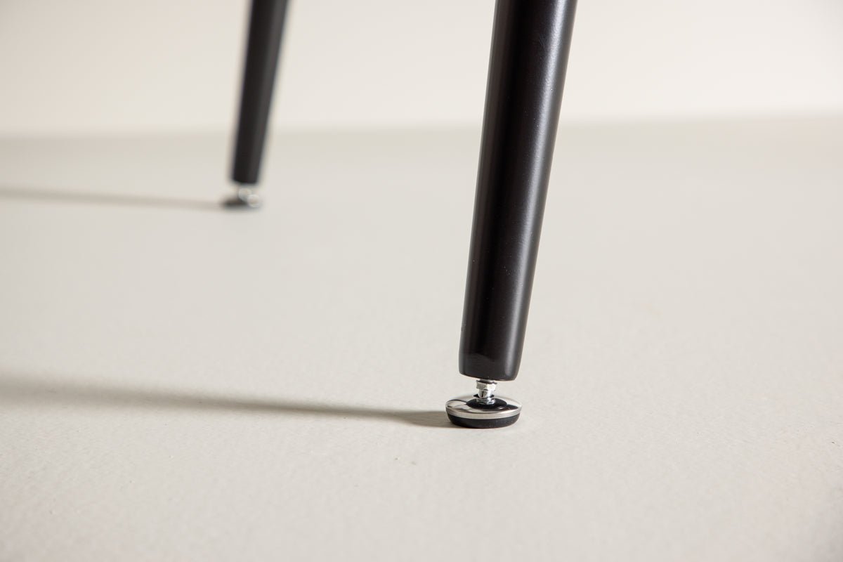 Esstisch Zayen - stilvoll, modern an zäitlos