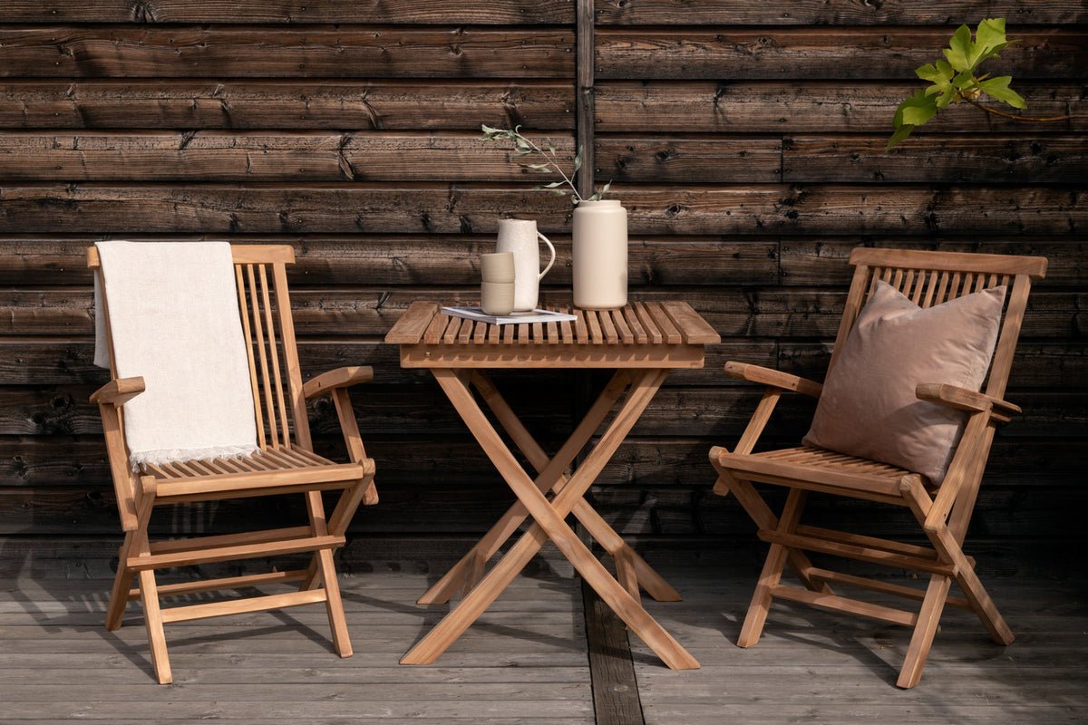 Gartentisch Taneva - en zousammeklappbare Dësch aus héichwäertegem Teakholz