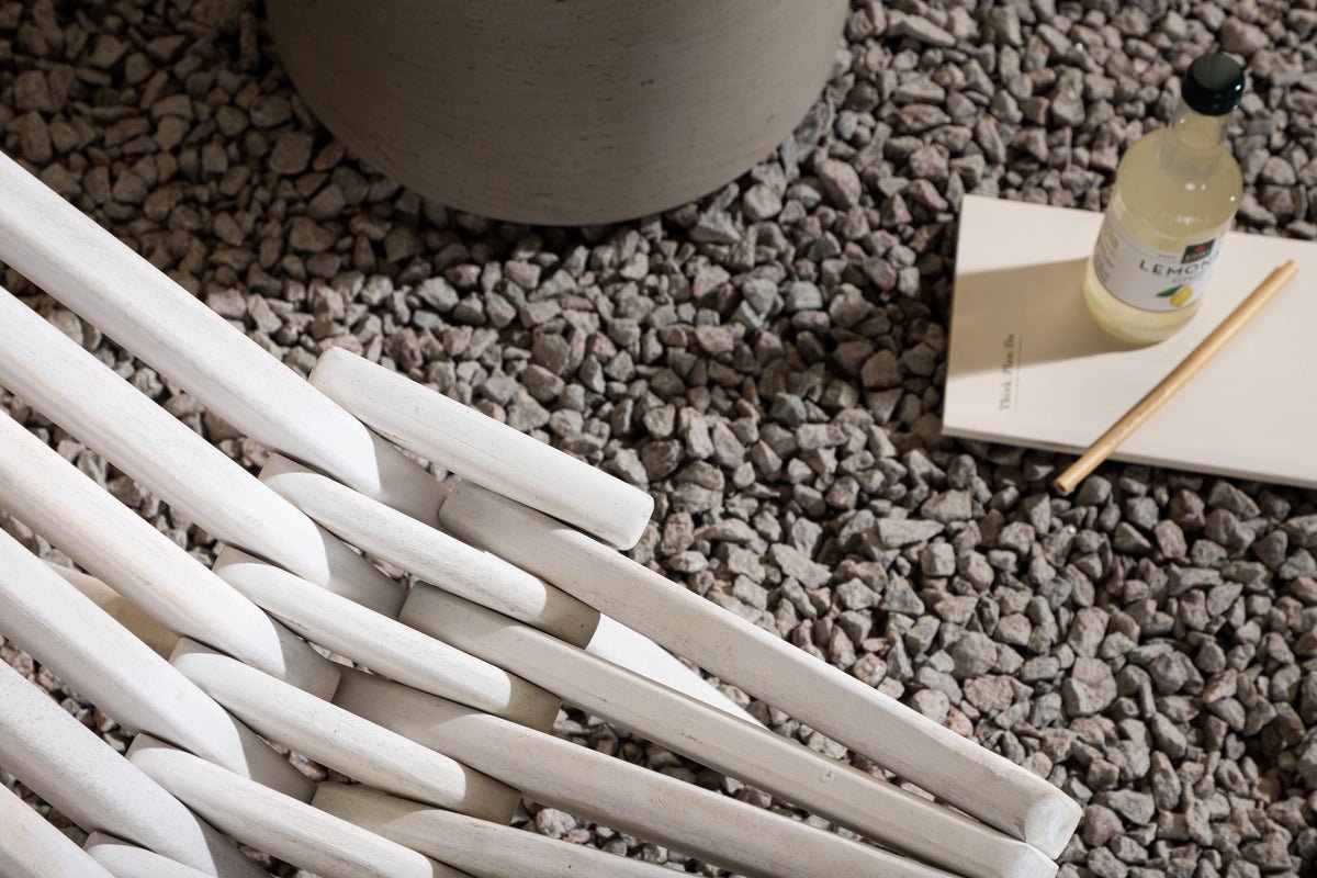 Garten-Loungesessel Active - aus Akazienholz an Wäiss