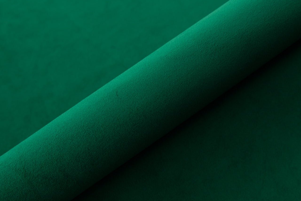 Designer Polsterbett Raphael aus Samt mat Stauraum