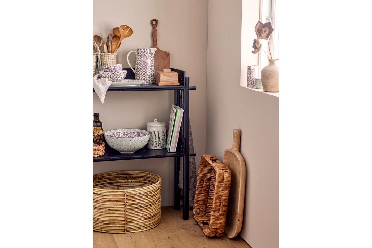 Krug Sabi – Steingut mat handbemalten Detailer a Violett