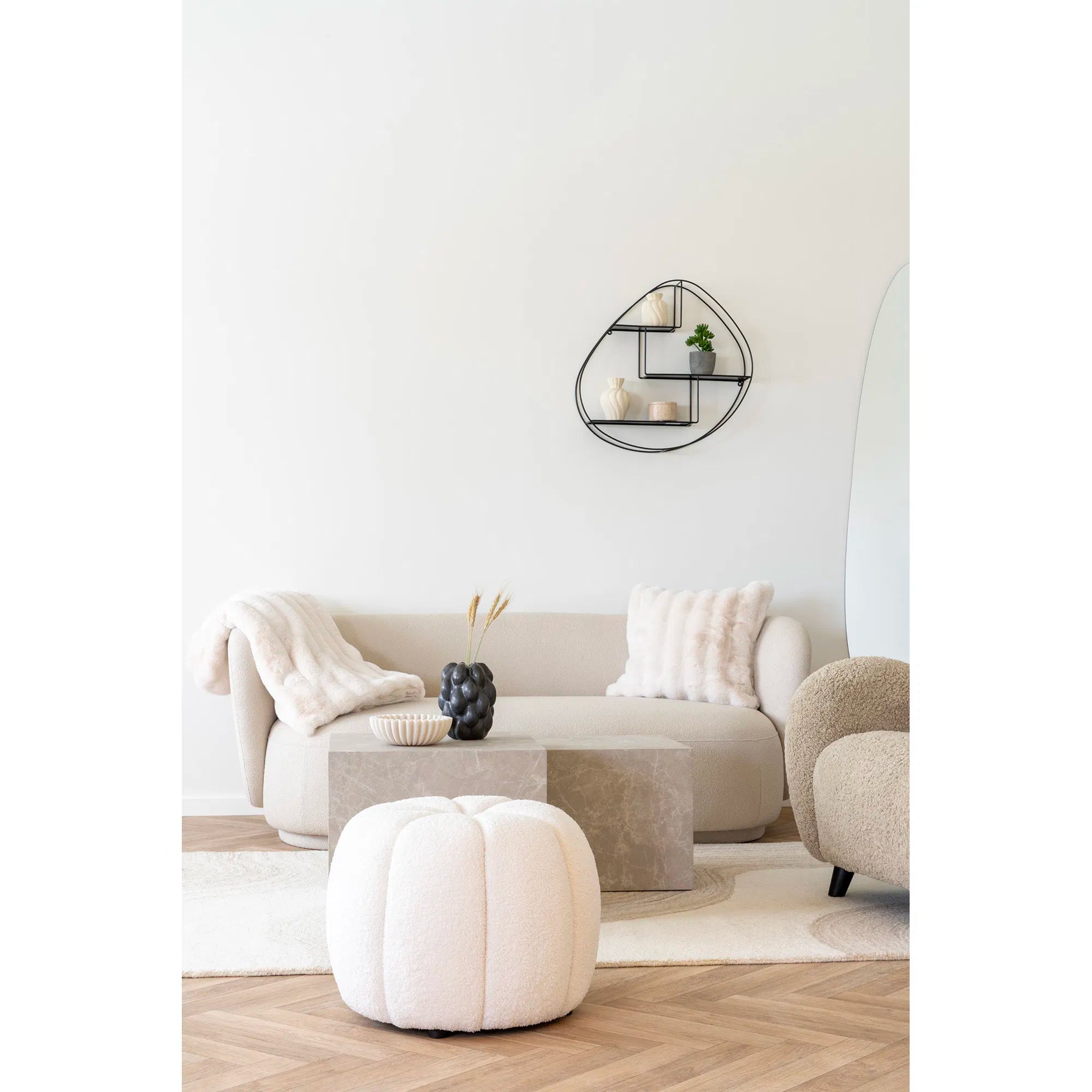 Flausch - Tagesdecke Tao aus Konschtfell Beige 130x180 cm