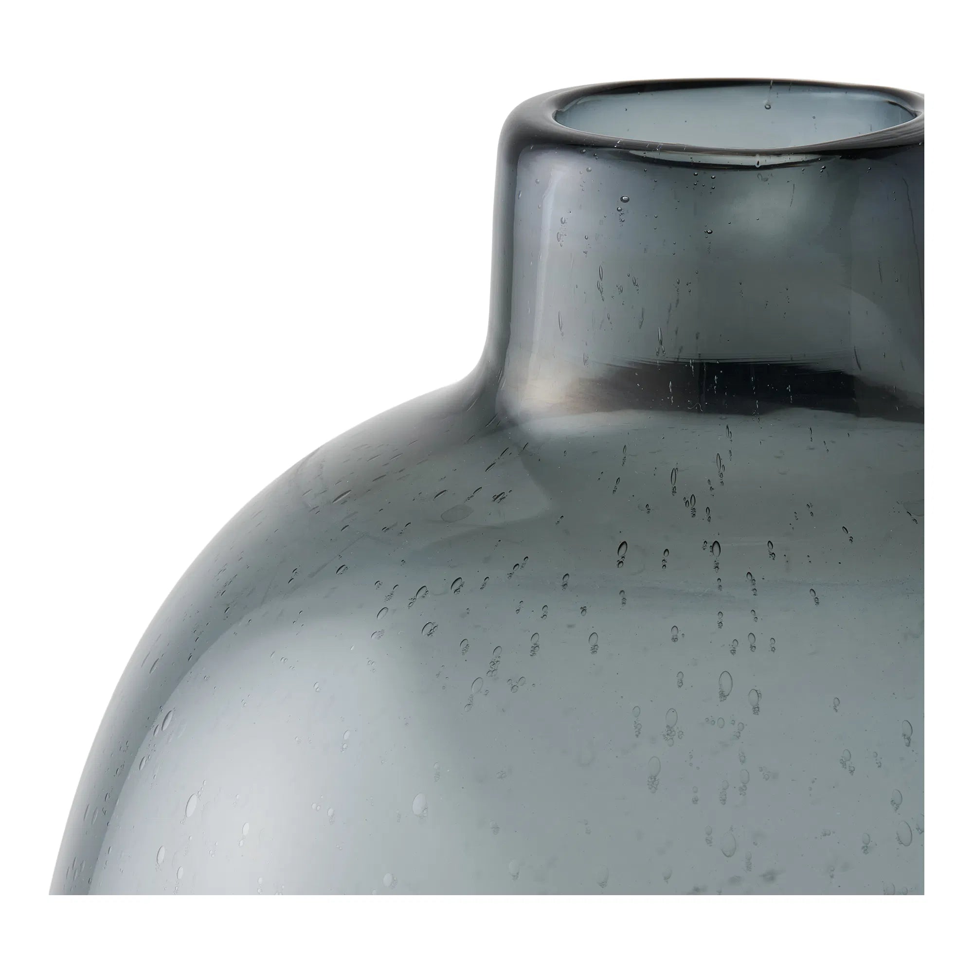Vase „Noira“ – Rauchglas an déifem Schwaarz