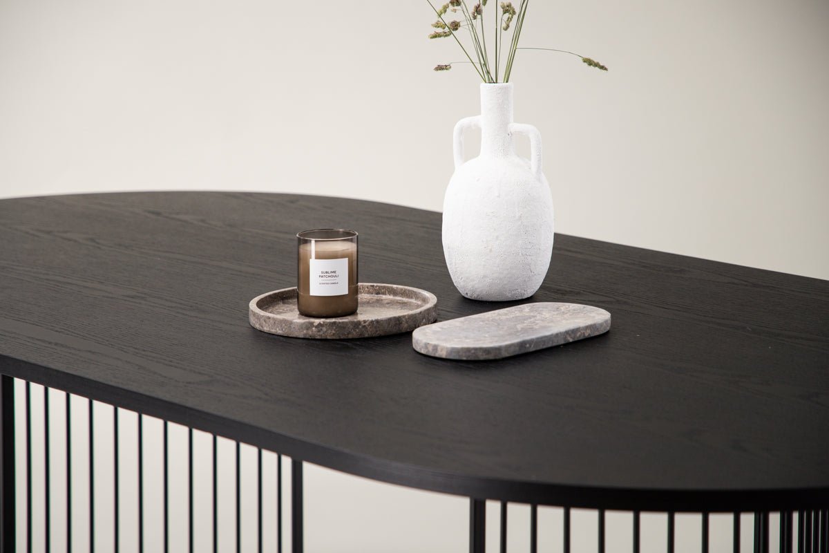 Esstisch Manolo - ovaler Esstisch mit Tischplatte in Schwarz und Walnuss