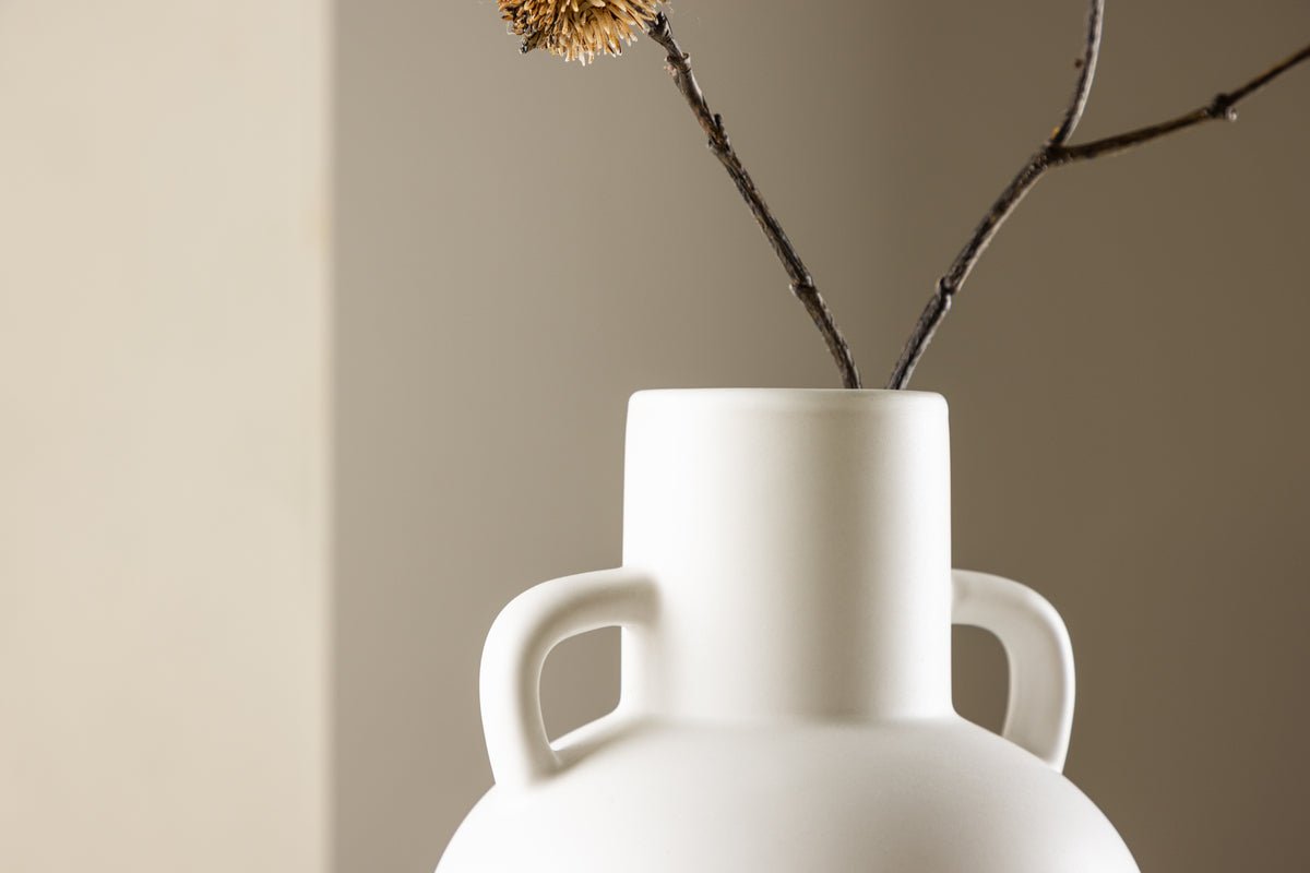 Vase „Lunaro“ – Wäiss oder Schwaarz, Steinzeug