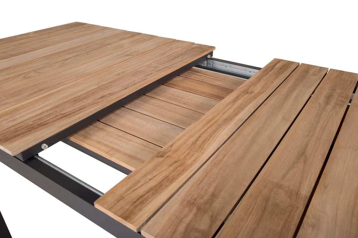 Gartentisch Caimana - en auszéihbarem Iessdësch mat enger edler Teakholzplack