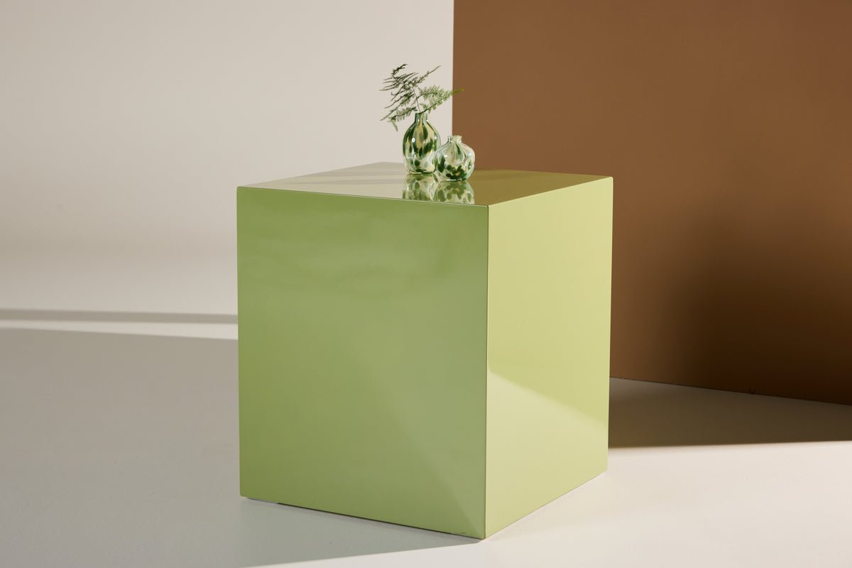 Couchtisch/Beistelltisch Nivara – Kubus mat aussergewéinlecher Optik
