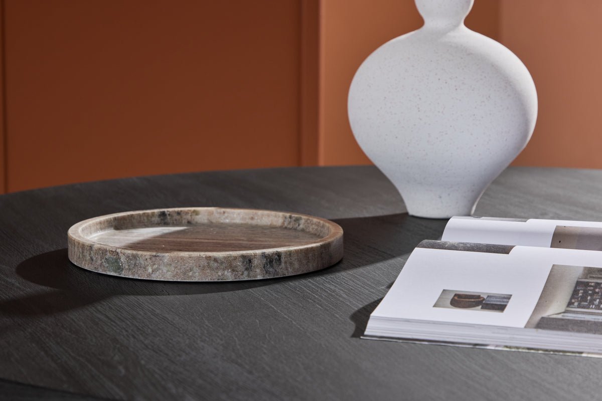 Couchtisch Rondero - an donkeler Holzoptik