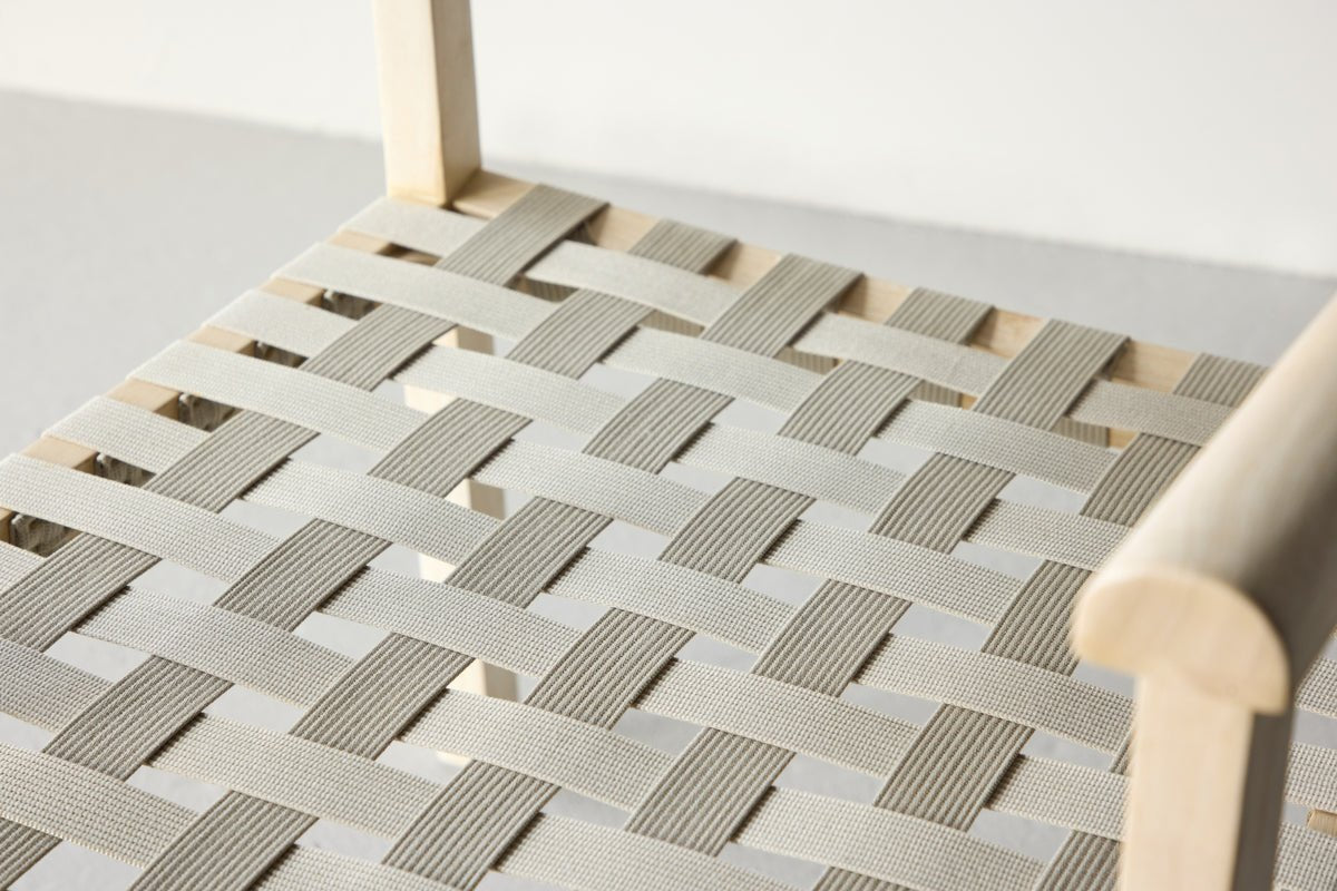 Sëtzléng Olympia - aus Mangoholz a Polyester a Naturfaarf