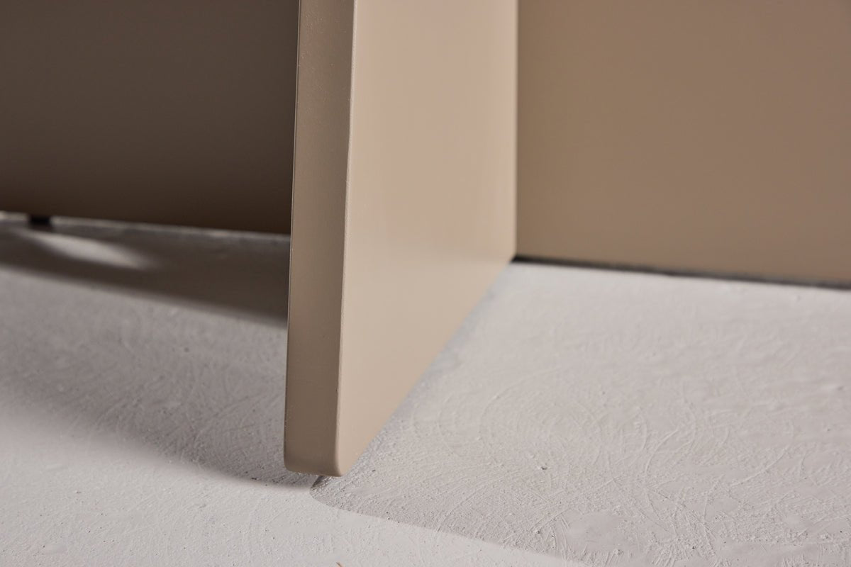 Esstisch Maris - aus gesintertem Steen an beigefaarweger Marmoroptik