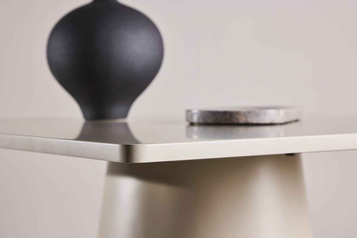 Esstisch Cubo – Quadratesche Design-Esstisch 80x80 cm an Béis