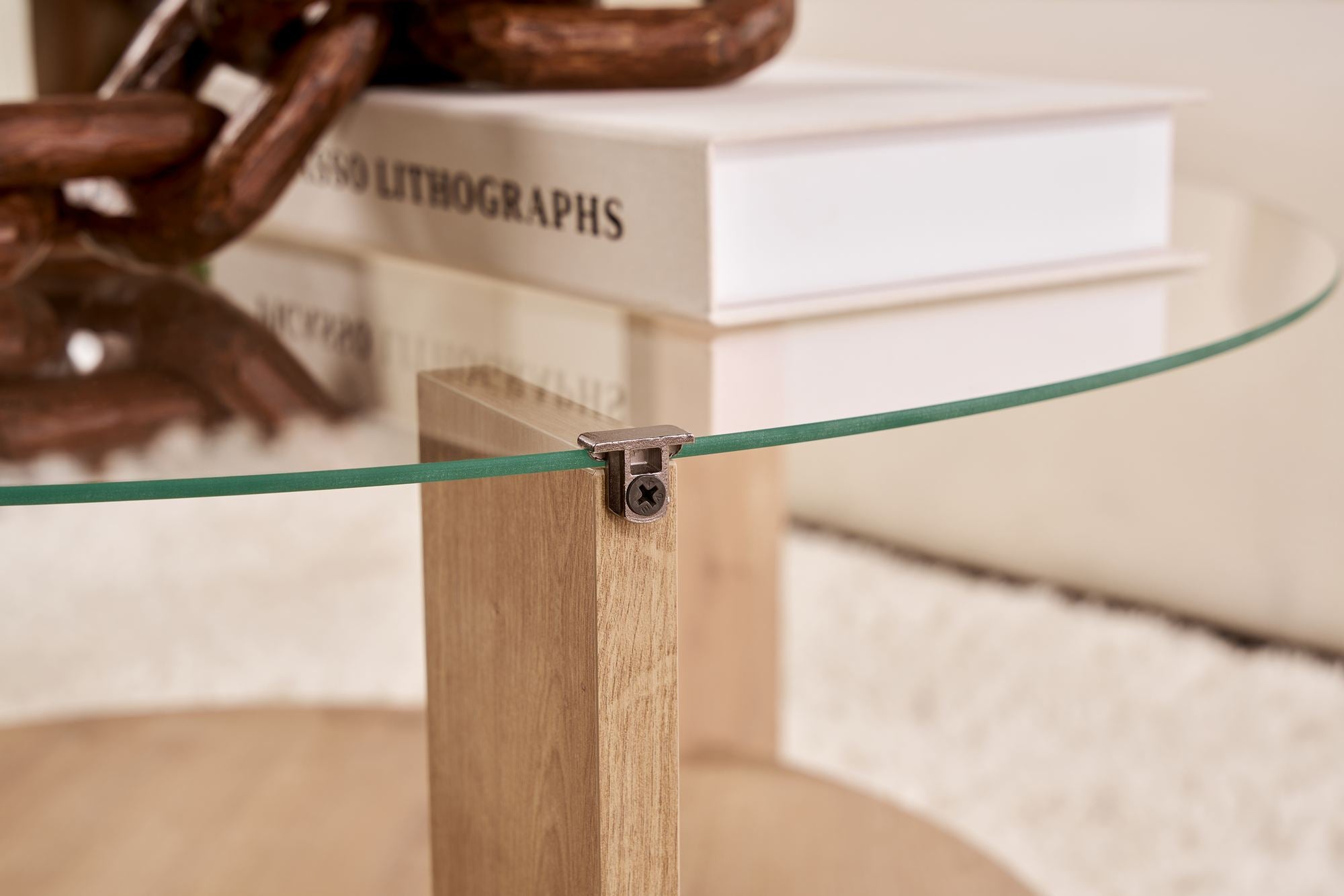 Couchtisch Davira - mit runder Glasplatte und Holzoptik