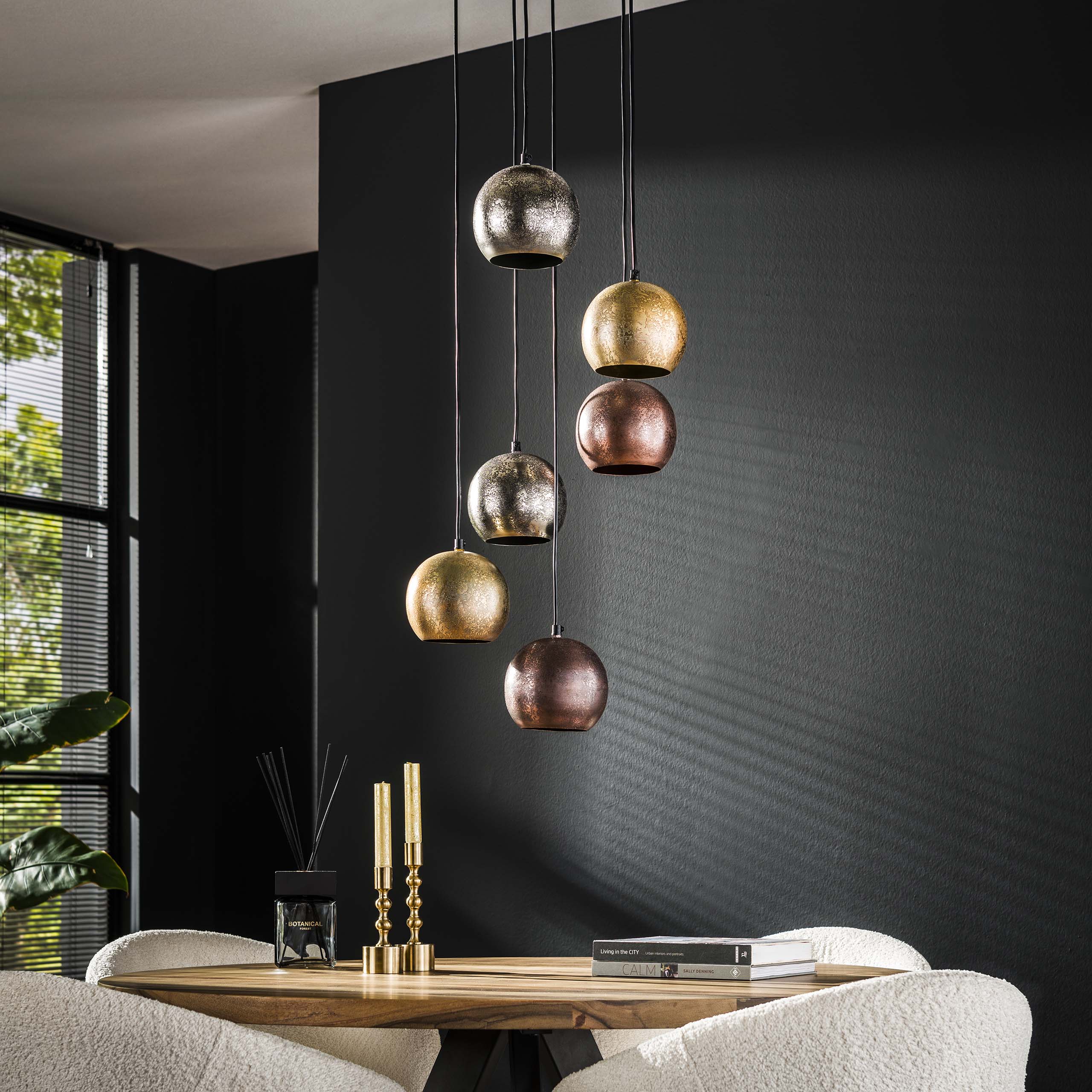 Pendelleuchte „Velluto“ – in der Metall-Farbkombination Chrom, Gold und Kupfer