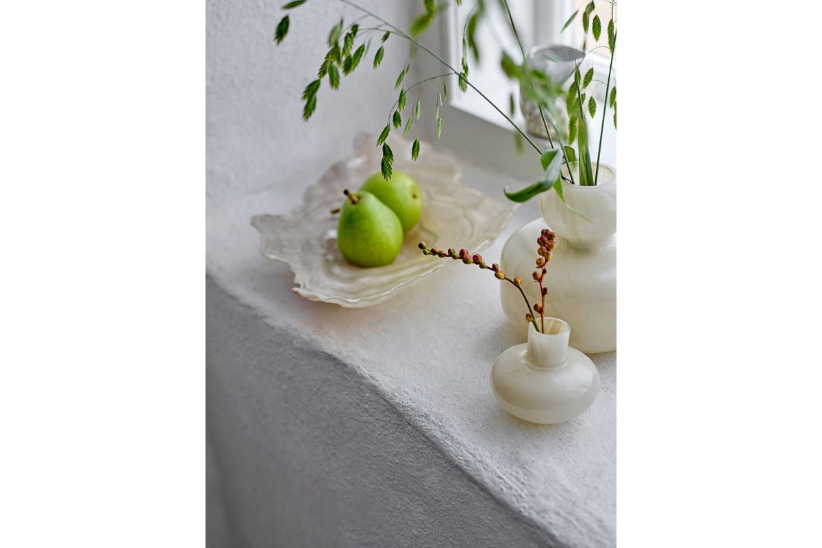 Schossel Akuri – aus Glas a Natur mat organescher Form