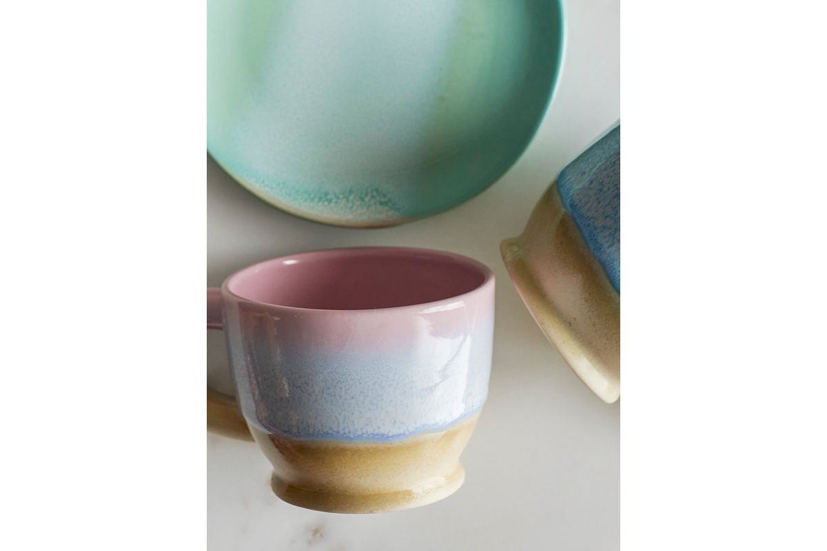 Arvyn Teller – aus Steingut hiergestallt