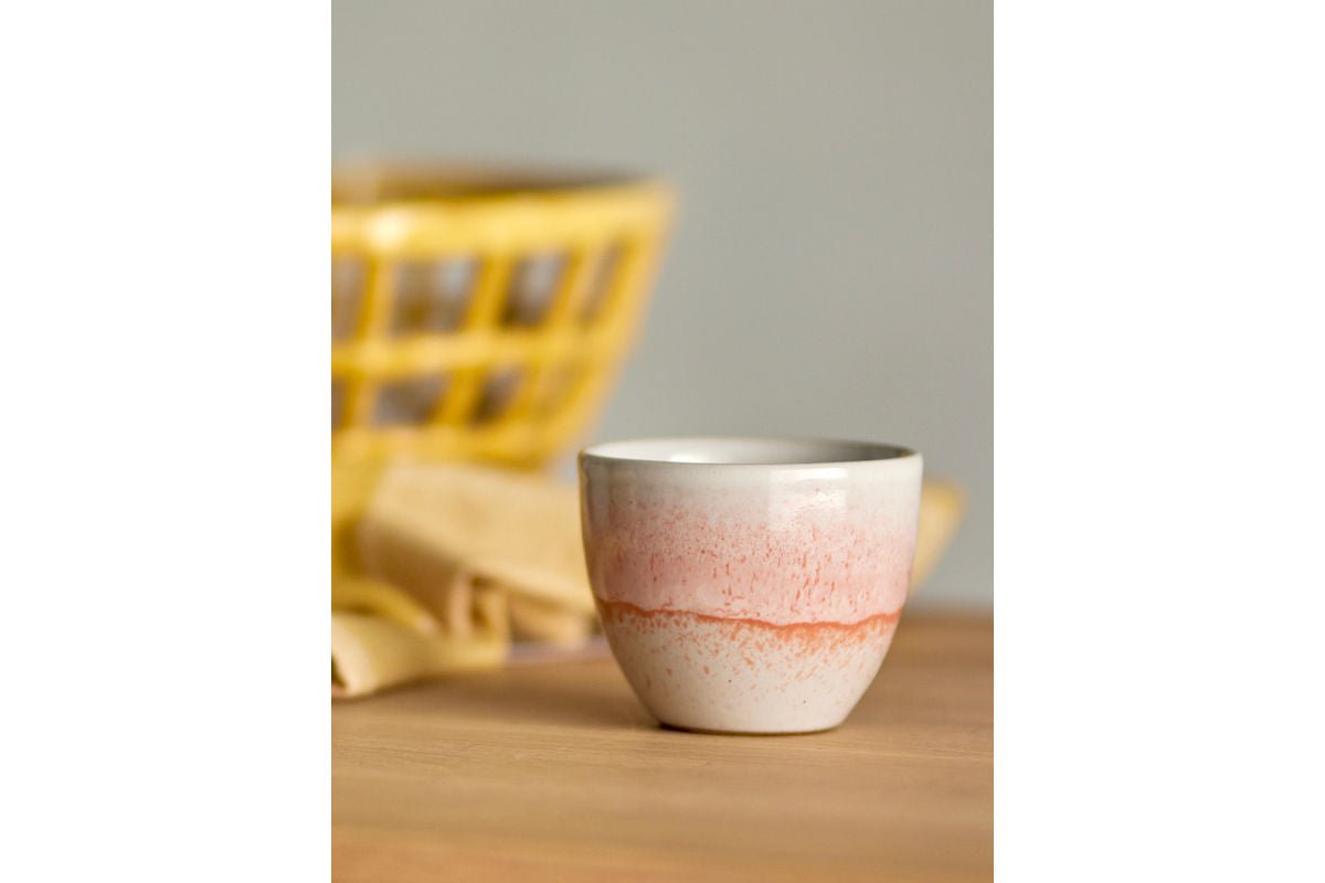 Tasse Avelin - aus Steingut gefertigt - ohne Henkel