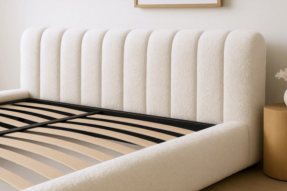 Designer Polsterbett Selene Bouclé mit Stauraum
