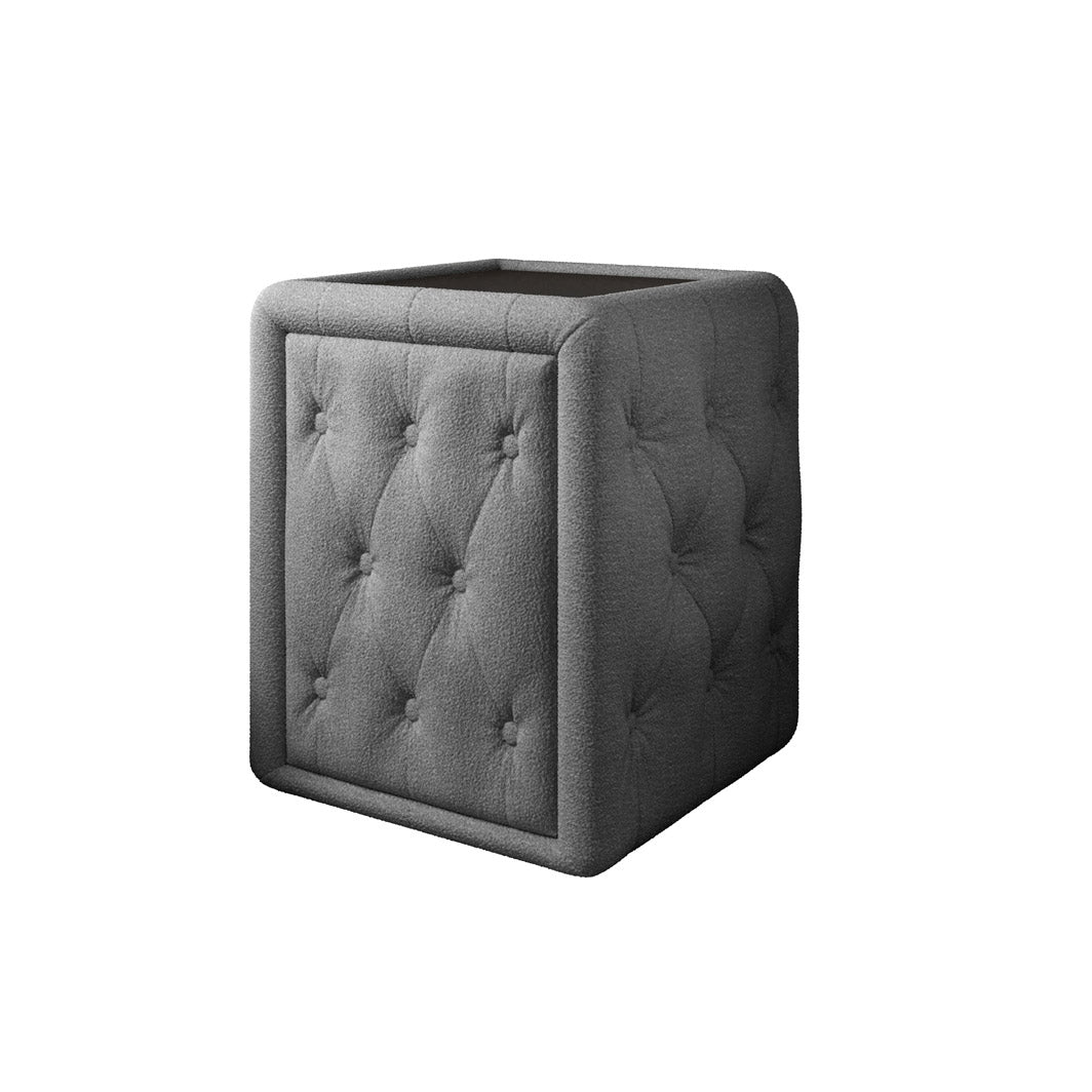 Designer Nachttisch Josy in Bouclé