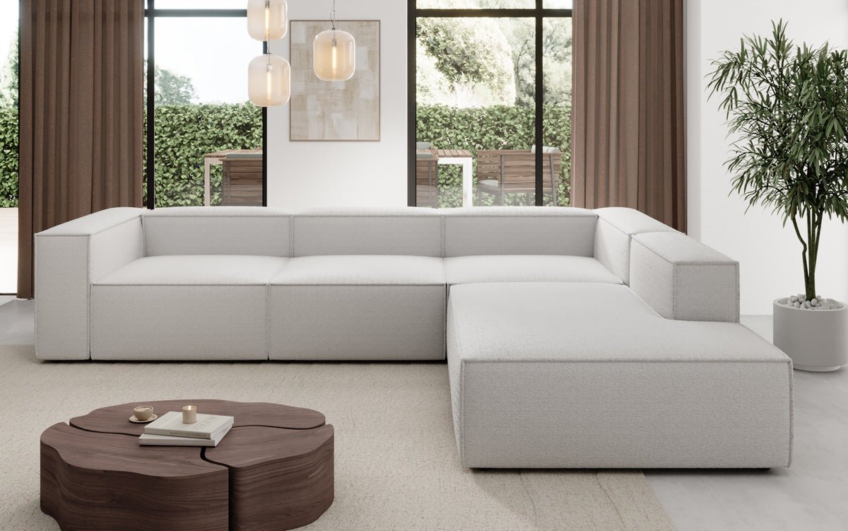 Designer Sofa Lesley L mat laanger Ottomane a Bouclé