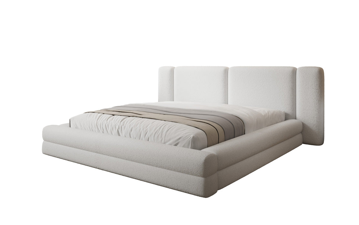 Designer-Polsterbett Theresa aus Teddy-Bouclé mat Stauraum