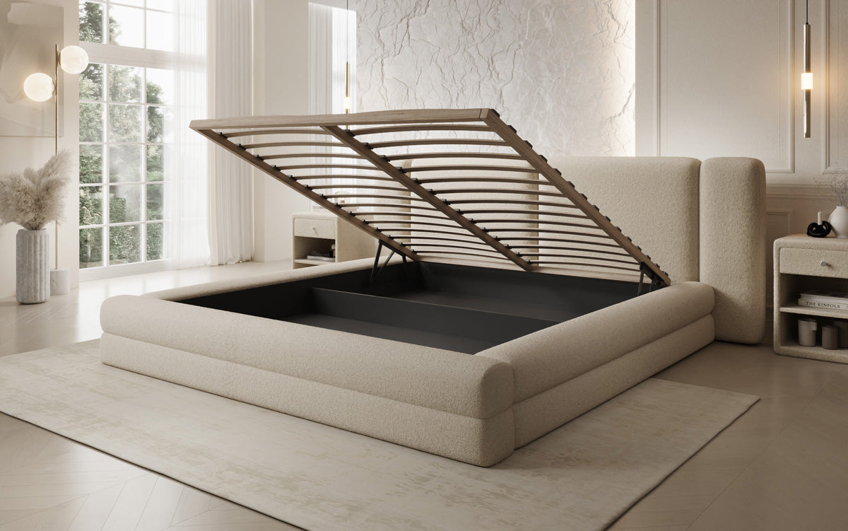 Designer-Polsterbett Theresa aus Teddy-Bouclé mat Stauraum