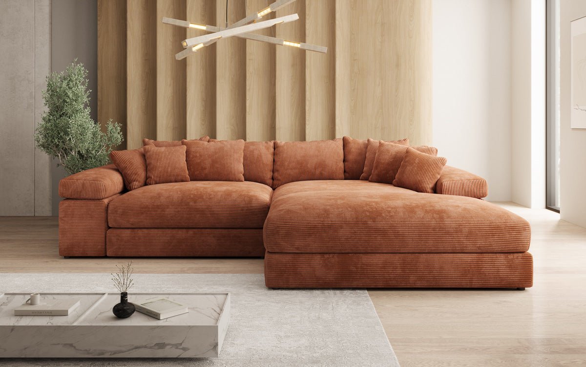 Designer Sofa Bernardo mat breeder Ottomane an Cord
