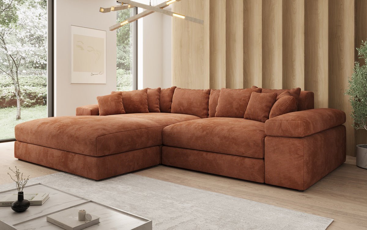 Designer Sofa Bernardo mat breeder Ottomane an Cord