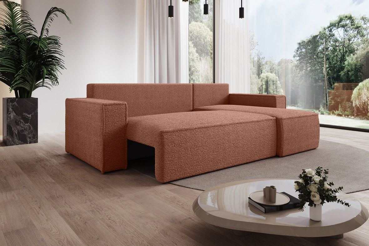 Designer Sofa Lorenzo mat Schlooffunktioun an Stauraum aus Frottee