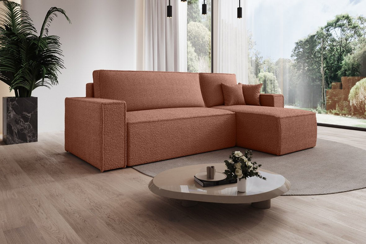 Designer Sofa Lorenzo mat Schlooffunktioun an Stauraum aus Frottee