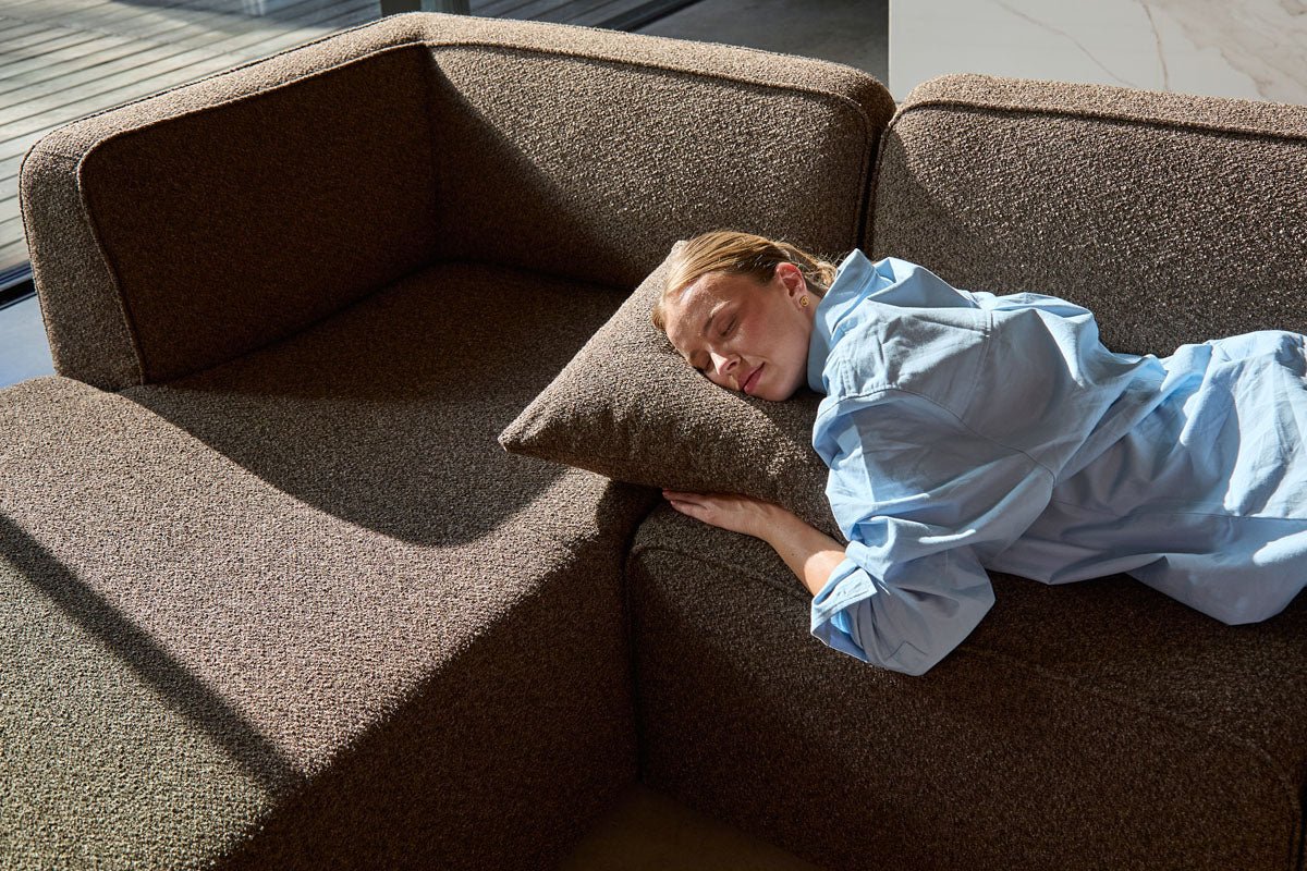 Modulart Sofa Hugg fir selwer ze konfiguréieren