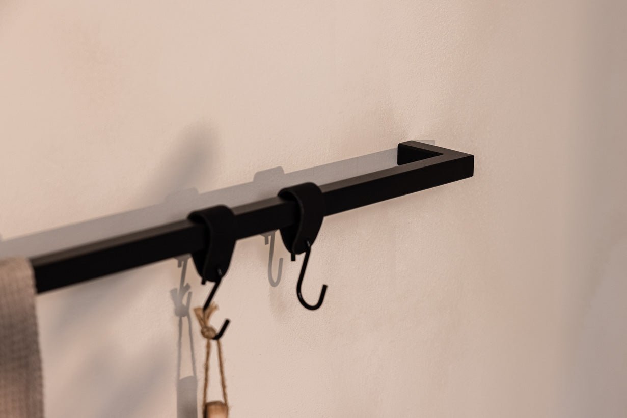 Lieder Kleedhaken Arcoro aus Stol & Echtleder