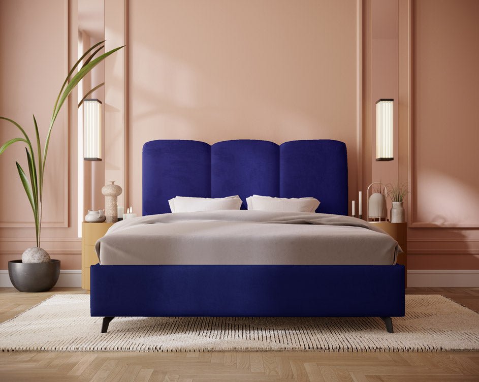 Designer Polsterbett Mirella aus Samt ouni Stauraum