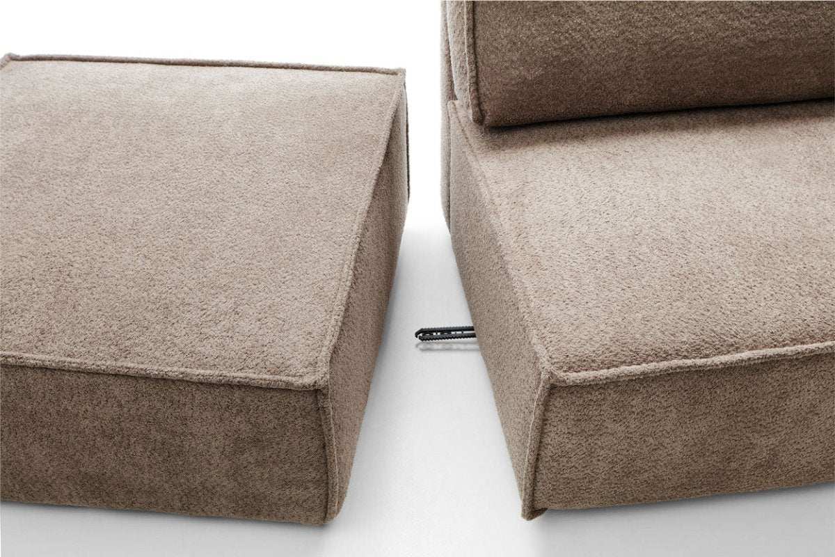 Modulärt Sofa Domo fir selwer ze konfiguréieren