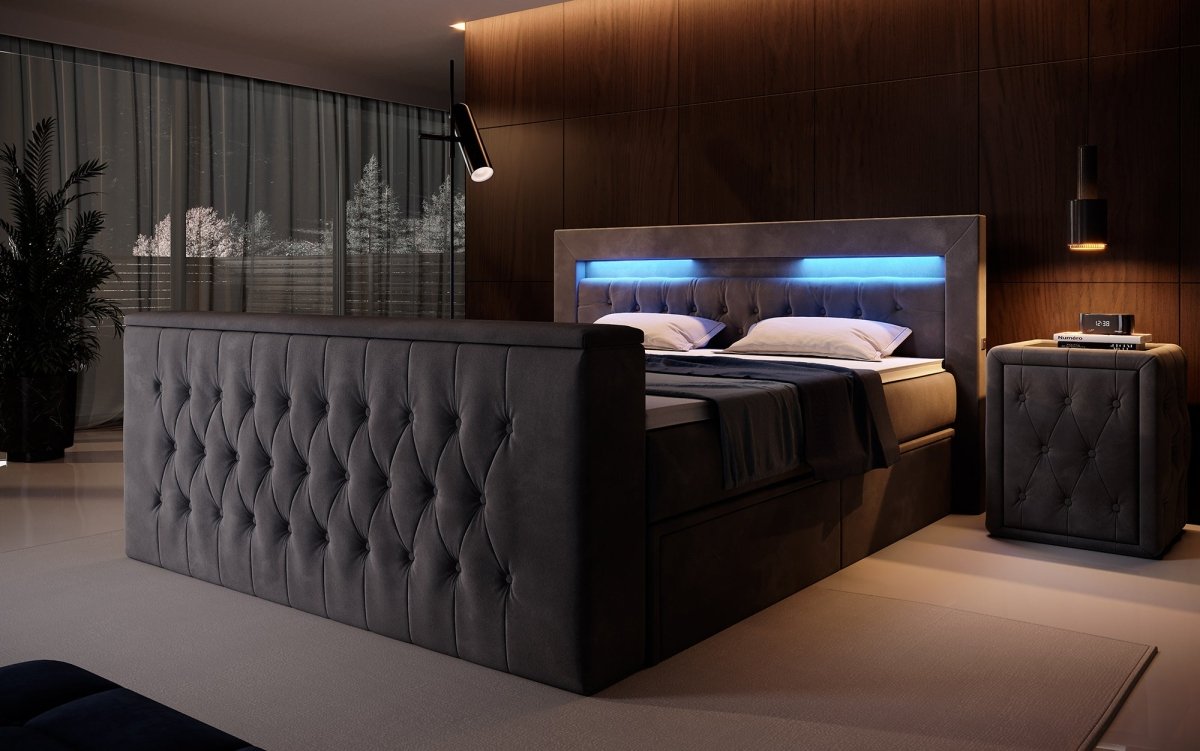 Boxspringbett Menzogna mit TV Lift, USB und Stauraum (2 Schubladen) - Luxusbetten24