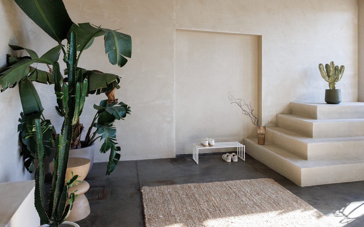 Schongregal Bovi – Industrial Design a Schwaarz, Cashew oder Wäiss