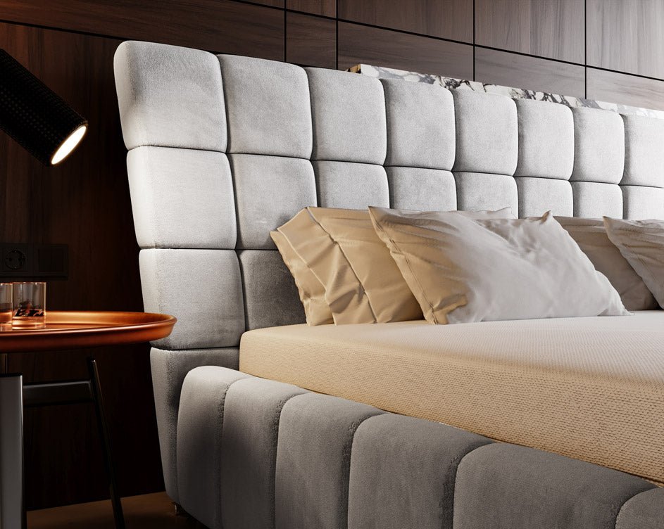 Designer Polsterbett Adore aus Samt mat Stauraum