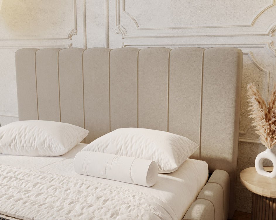 Designer Polsterbett Alvano aus Samt mat Stauraum