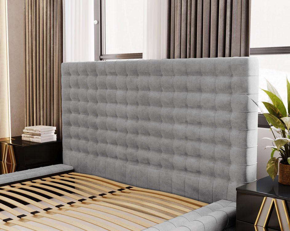 Designer Polsterbett Cloud aus Samt mat Stauraum