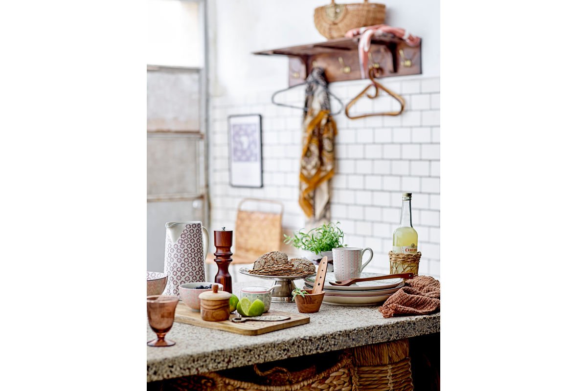 Krug Sabi – Steingut mat handbemalten Detailer a Violett