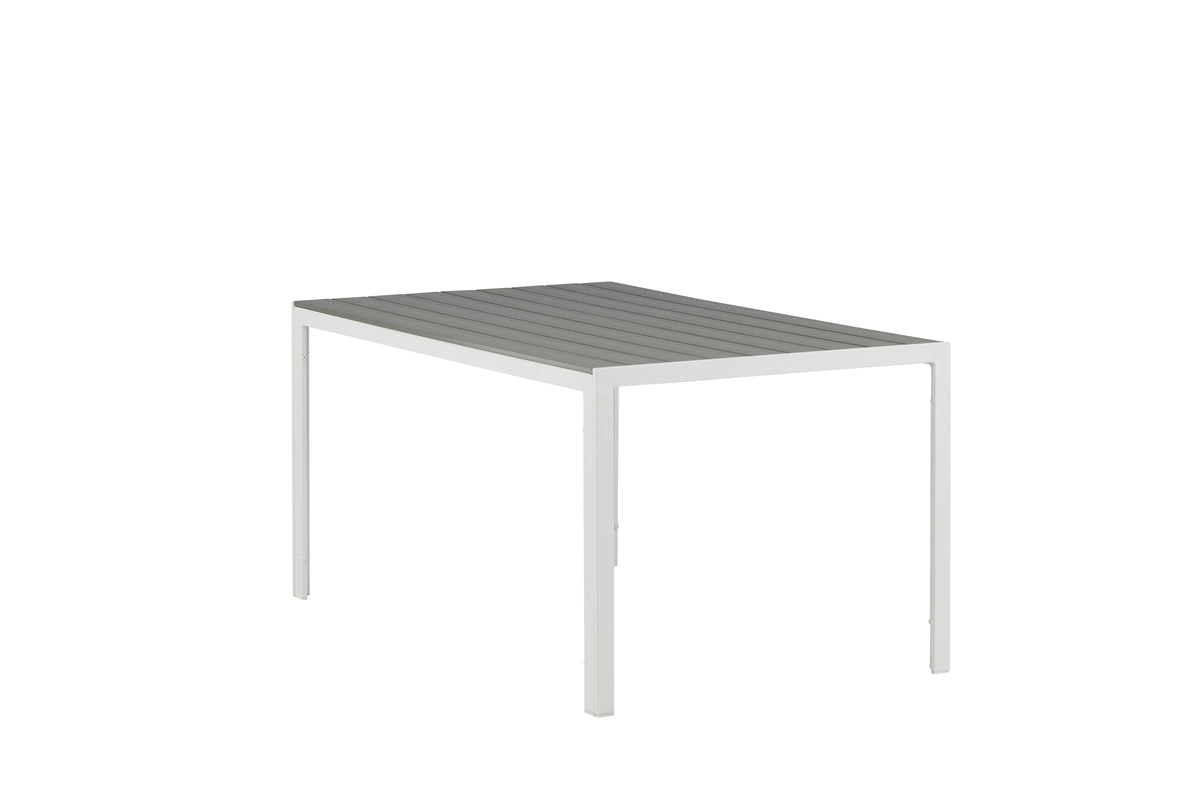 Gartentisch Tareen - eng harmonesch Kombinatioun aus Natierlechkeet a Stabilitéit